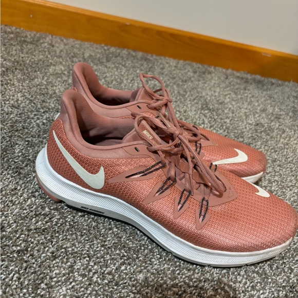 Women’s Nike Running Shoes - Picture 2 of 6